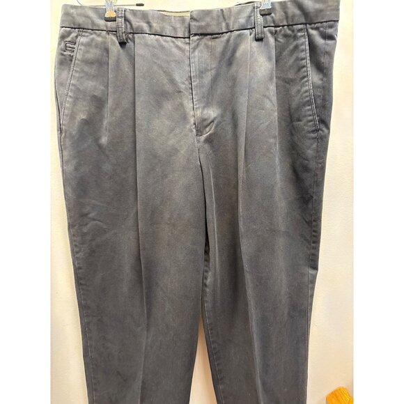 Dockers Mens Gray Pleated Chino Pants Size 38x32 Cotton Blend - Picture 2 of 13